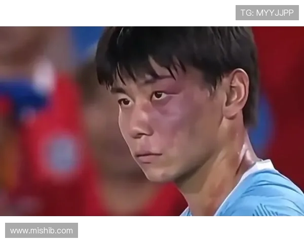 国足体脂率超苏超一倍!草根腹肌完爆职业队,训练态度成致命伤(1)