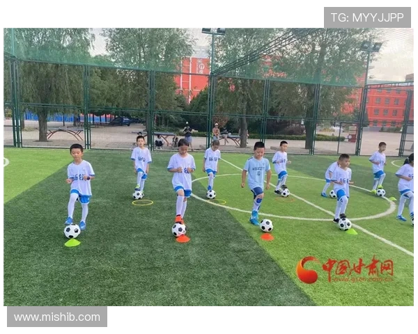 米娜瓦尔寄语喀什杯青少年足球赛:以绿茵为桥,共筑团结梦想